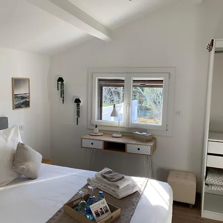 Entre 2 Eaux Bed and breakfast