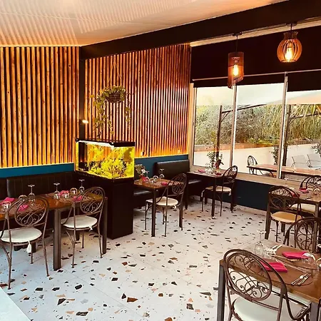 Frühstückspension Entre 2 Eaux Marseillan (Herault)